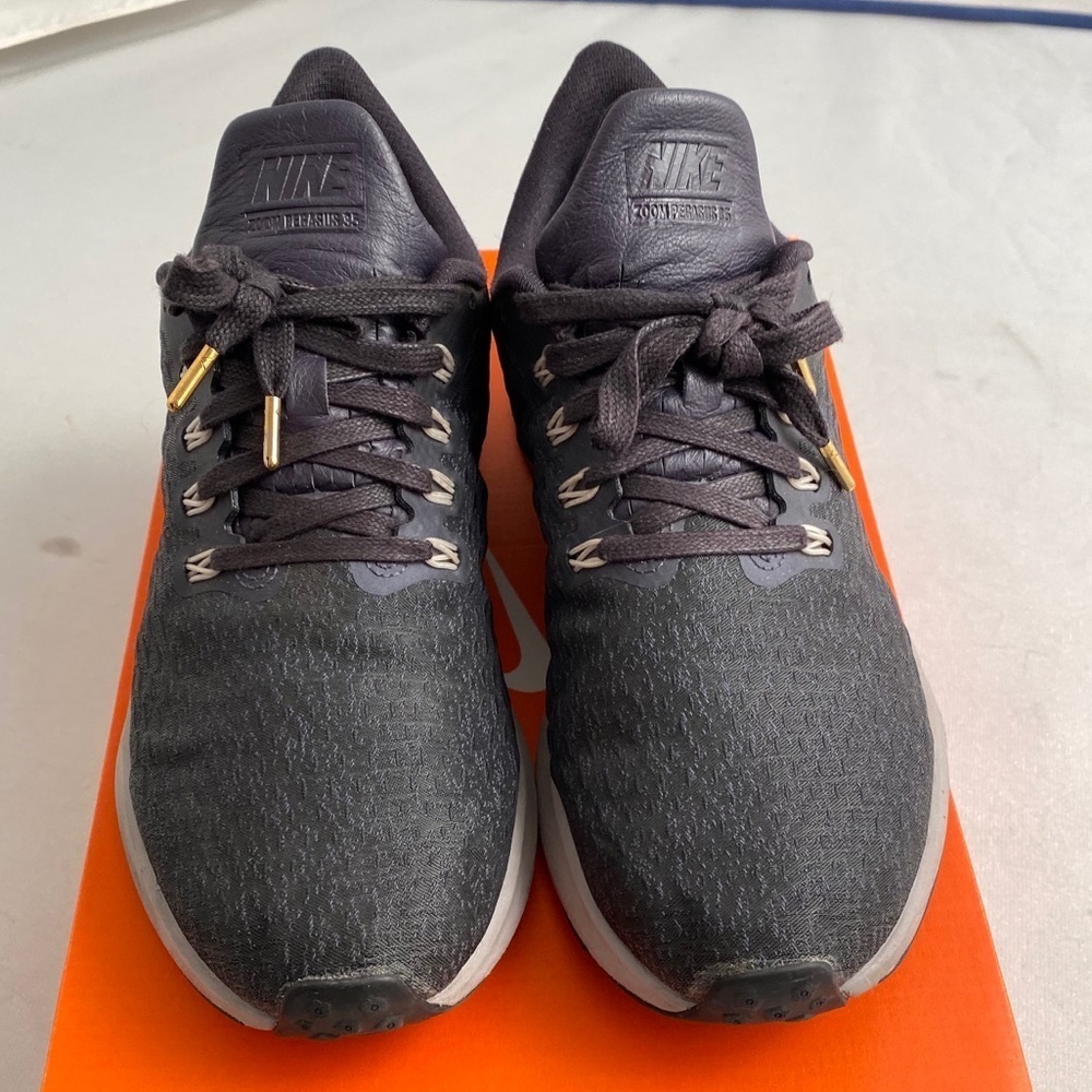 Nike Air Zoom Pegasus 35 Premium 10 oil gray running sneakers